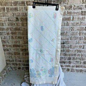 Vintage 50s Triboro Unisex Baby Blanket Hugging Bears 35" x 43" Nursery